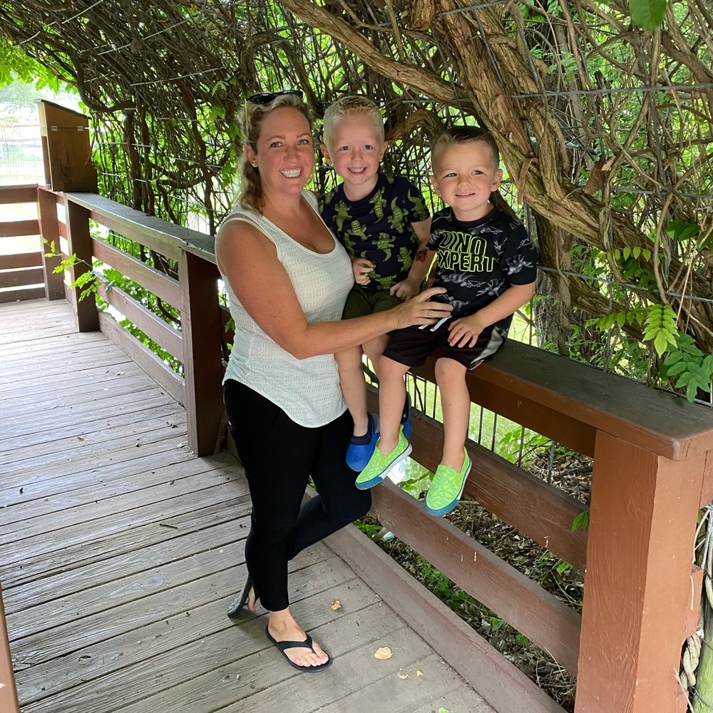 Meet your Posher, Kim